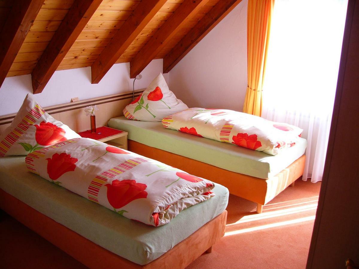 Gästezimmer Schanz-Hilbel Burladingen Exterior foto